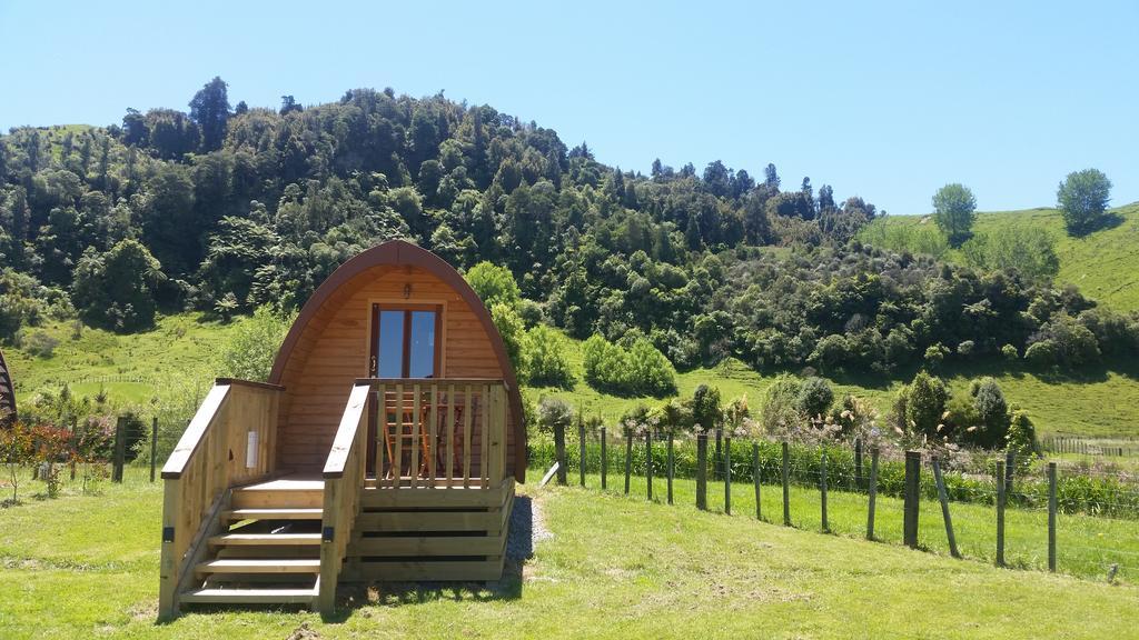 Flat Hills Tourist Park Hotell Ruahine Exteriör bild