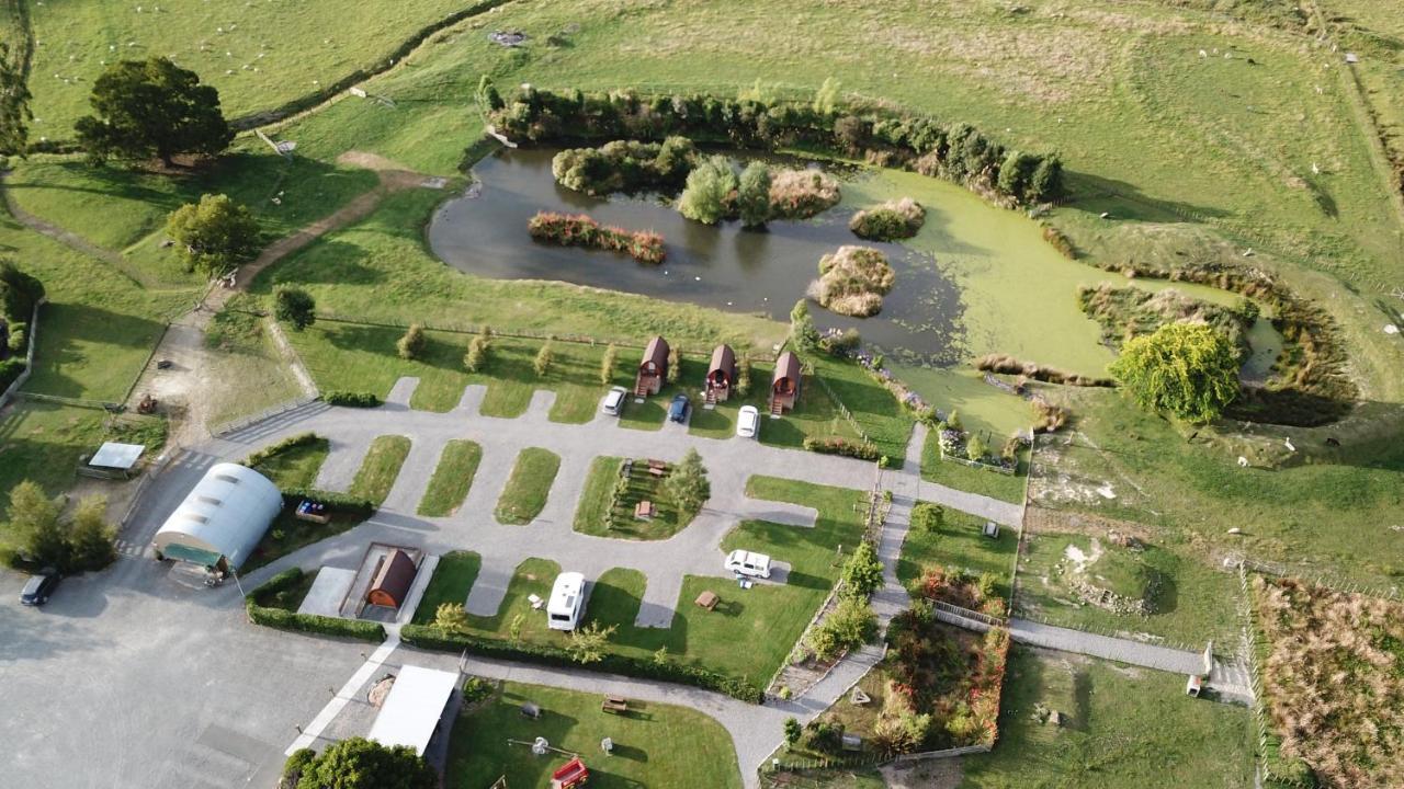 Flat Hills Tourist Park Hotell Ruahine Exteriör bild